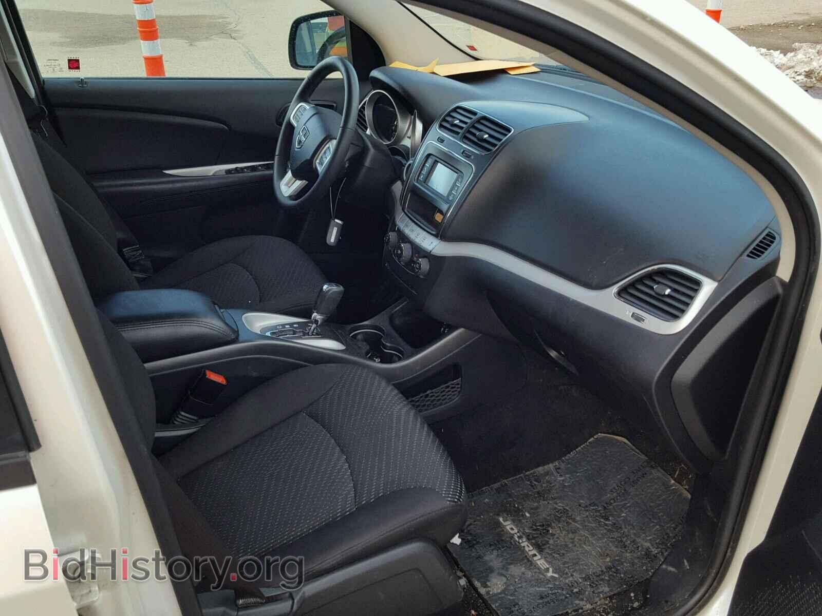 2017 DODGE JOURNEY - VIN: 3C4PDCAB3HT614348 - Фото 5