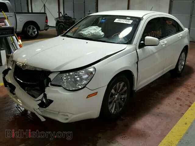 2010 CHRYSLER SEBRING - VIN: 1C3CC5FB4AN216694 - Фото 2