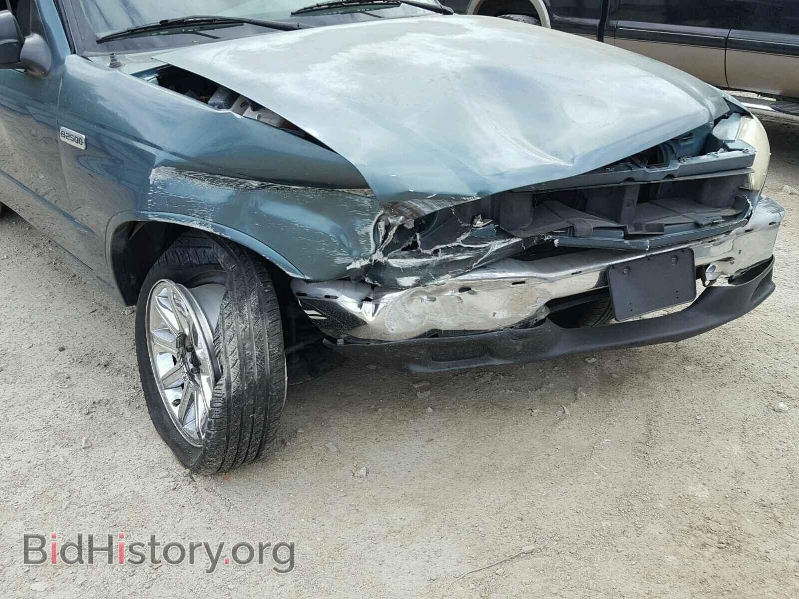 2000 MAZDA B2500 - VIN: 4F4YR12C8YTM30768 - Photo 9