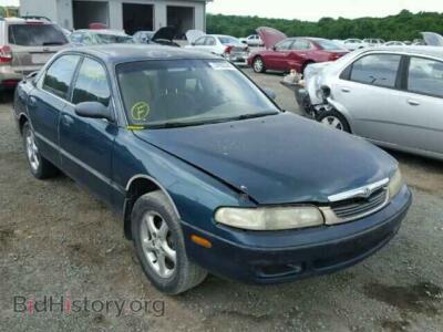 1995 Mazda 626 626 DX/LX, зеленый — VIN 1YVGE22C1S5376113, Copart