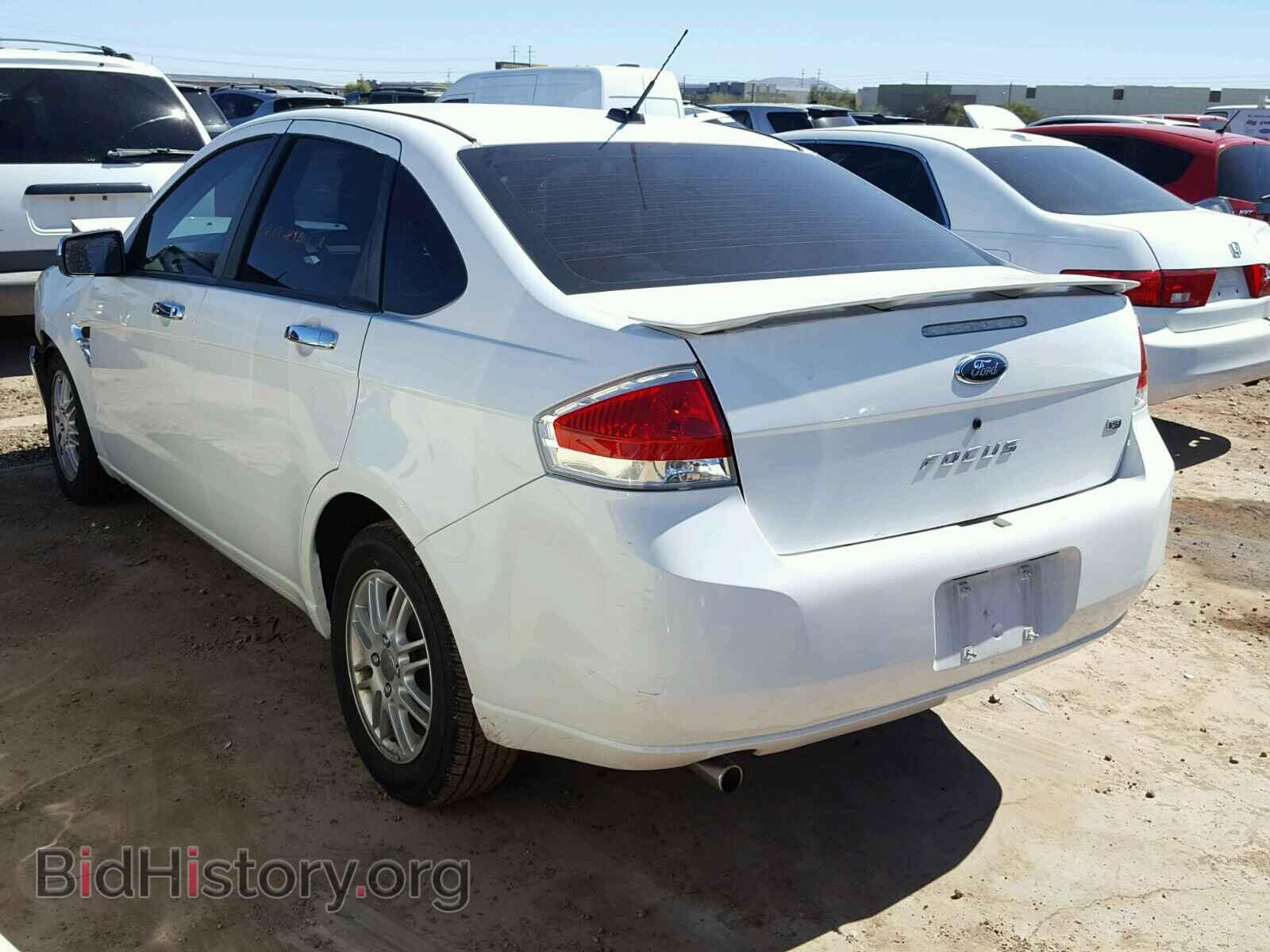 2008 FORD FOCUS - VIN: 1FAHP35N38W200633 - Photo 3