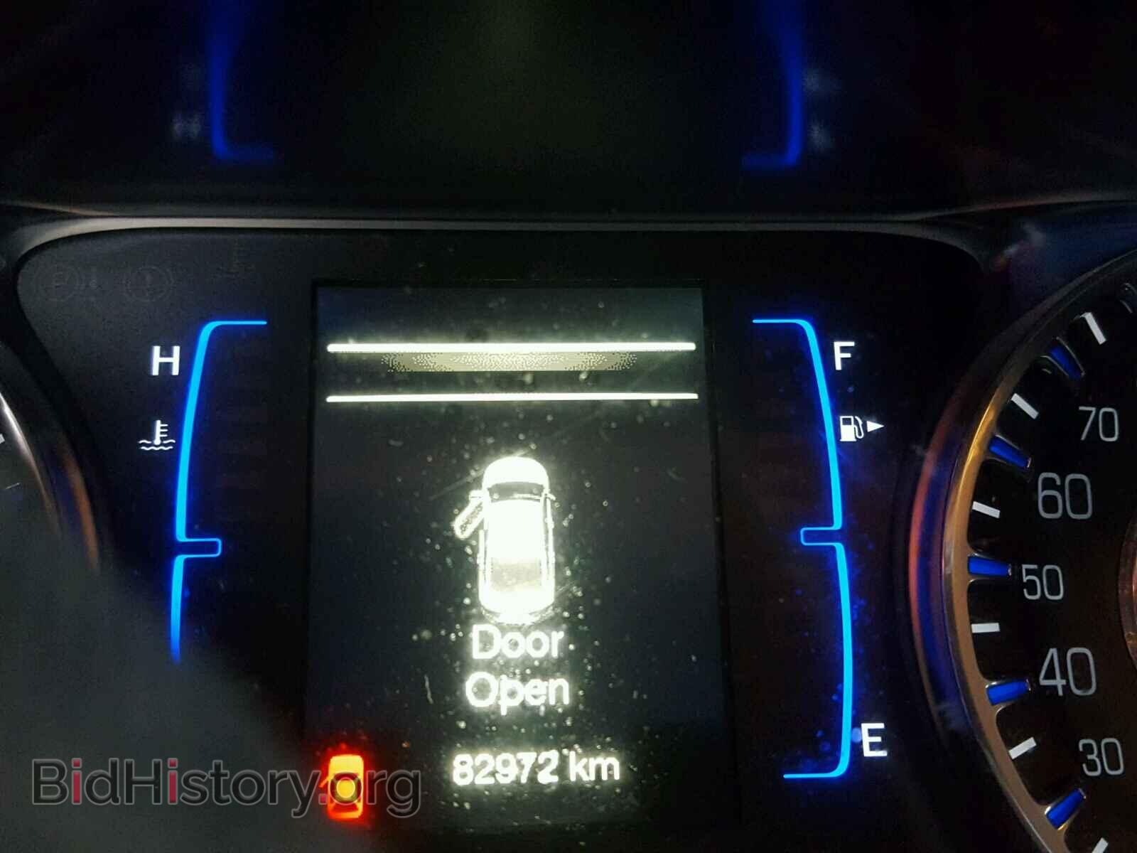 2017 CHRYSLER 200 - VIN: 1C3CCCAB9HN506810 - Фото 8