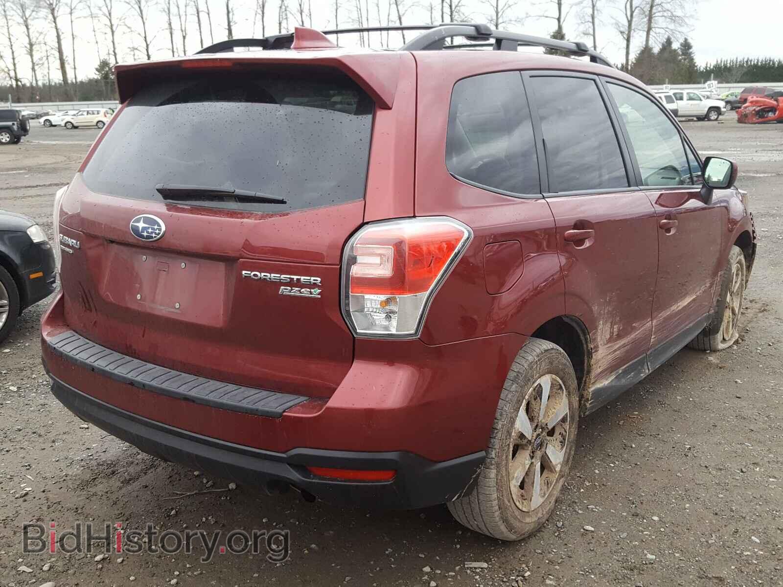 2017 SUBARU FORESTER - VIN: JF2SJAEC6HH418043 - Фото 4