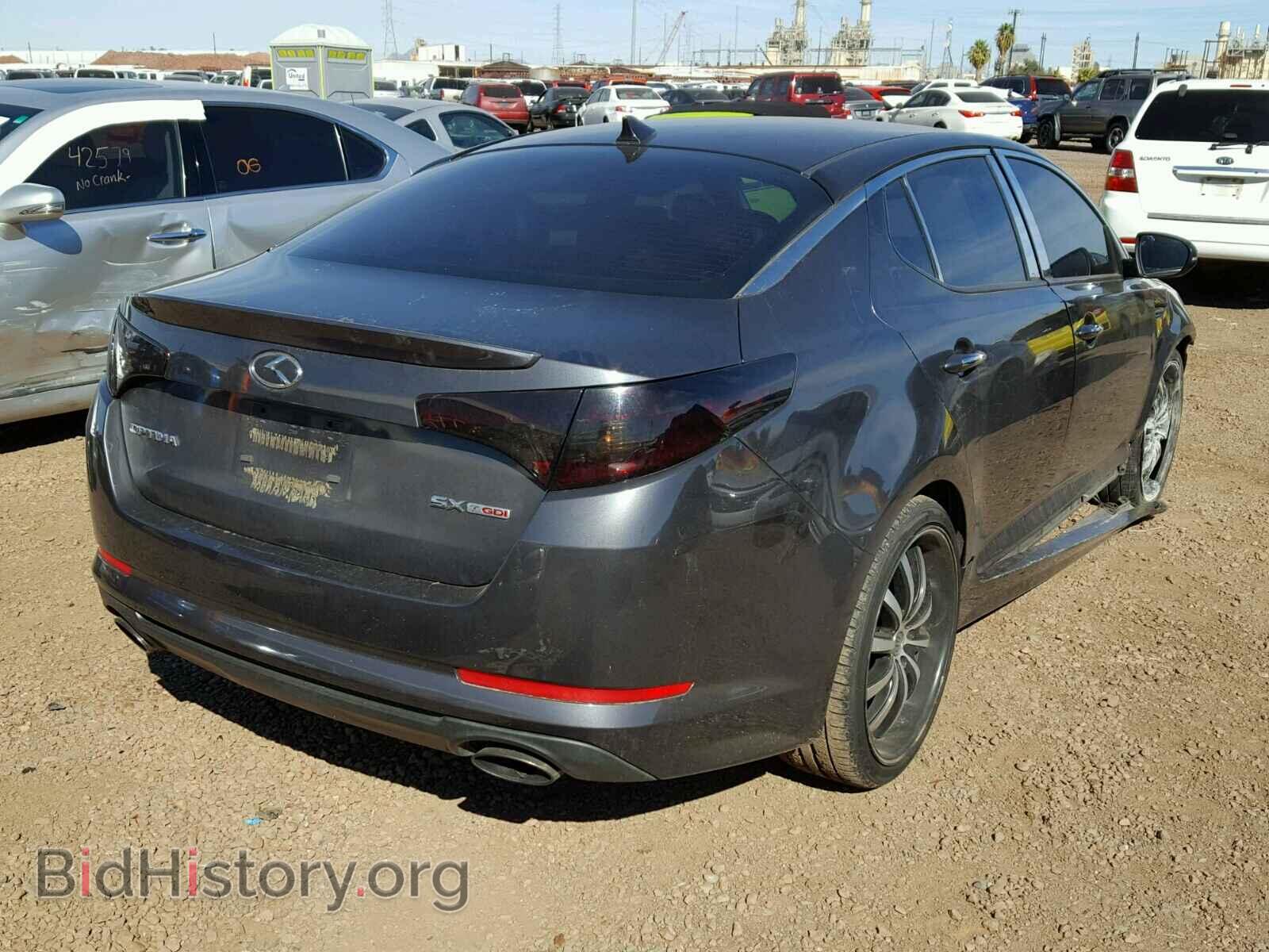 2011 KIA OPTIMA - VIN: KNAGR4A68B5117553 - Photo 4