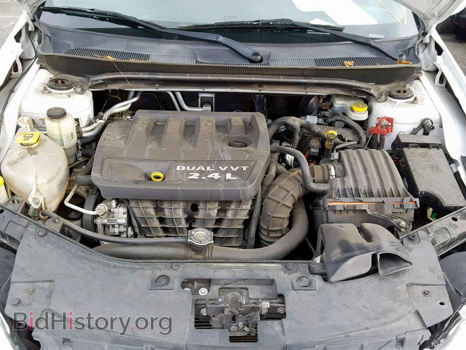 2012 CHRYSLER 200 - VIN: 1C3CCBAB1CN318379 - Фото 7