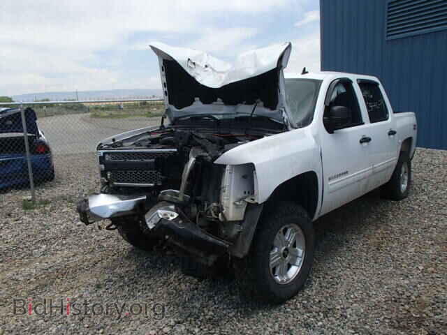 2013 CHEVROLET SILVERADO - VIN: 3GCPKSE79DG235475 - Фото 2