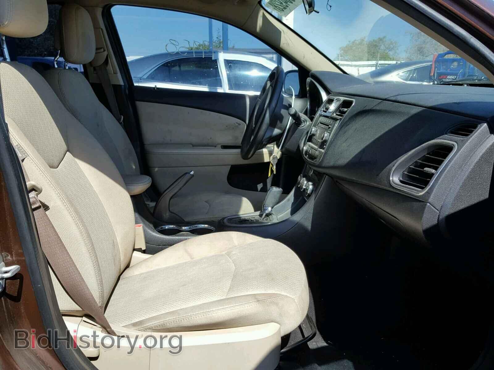 2013 CHRYSLER 200 - VIN: 1C3CCBBGXDN556470 - Фото 5