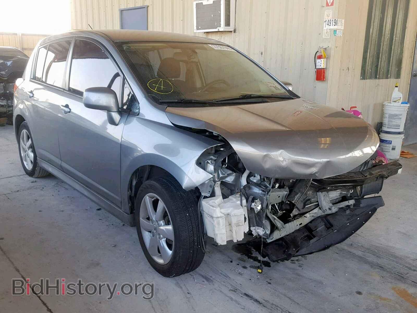 Фотография  - NISSAN VERSA 2012