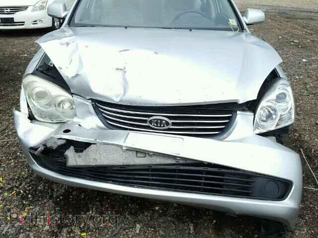 2007 KIA OPTIMA - VIN: KNAGE123075156031 - Photo 9