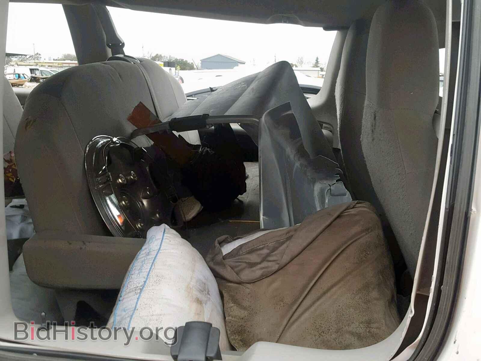 2010 FORD ECONOLINE - VIN: 1FBSS3BL2ADA77253 - Фото 6