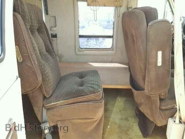 1984 DODGE RAM VAN - VIN: 2B7HB23T3EK282932 - Фото 6