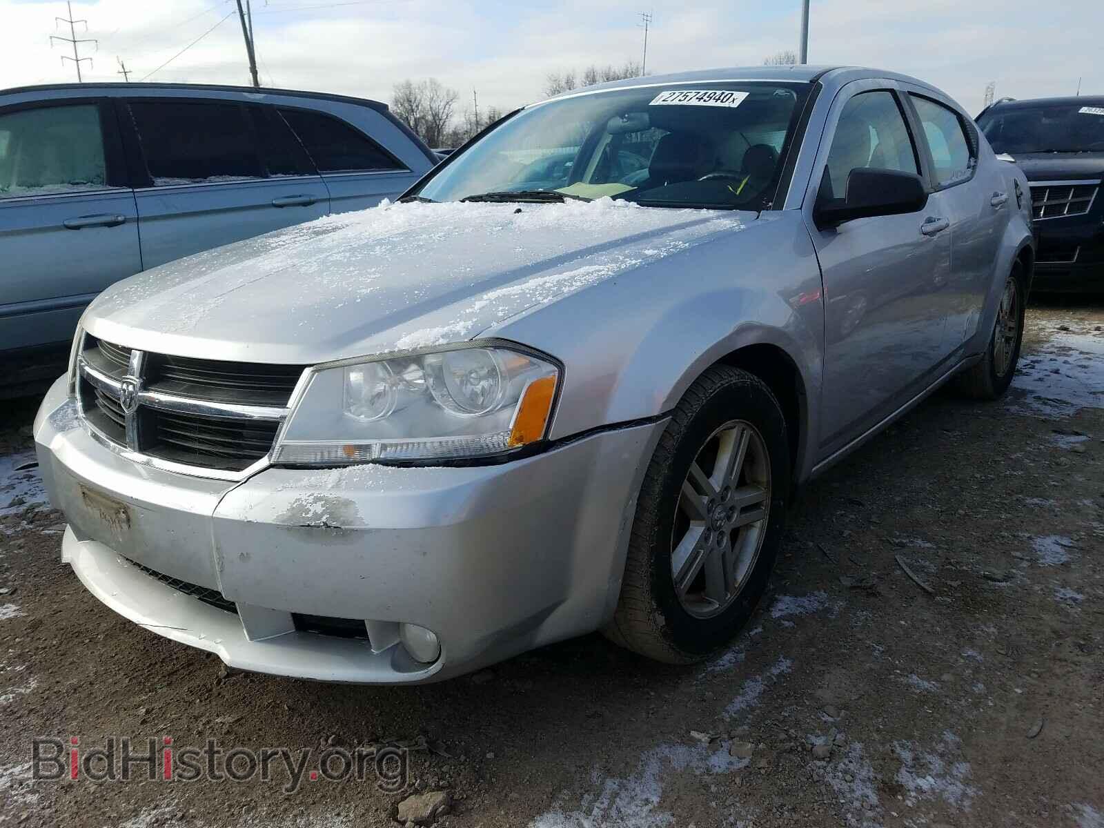 2010 DODGE AVENGER - VIN: 1B3CC5FB3AN139443 - Фото 2