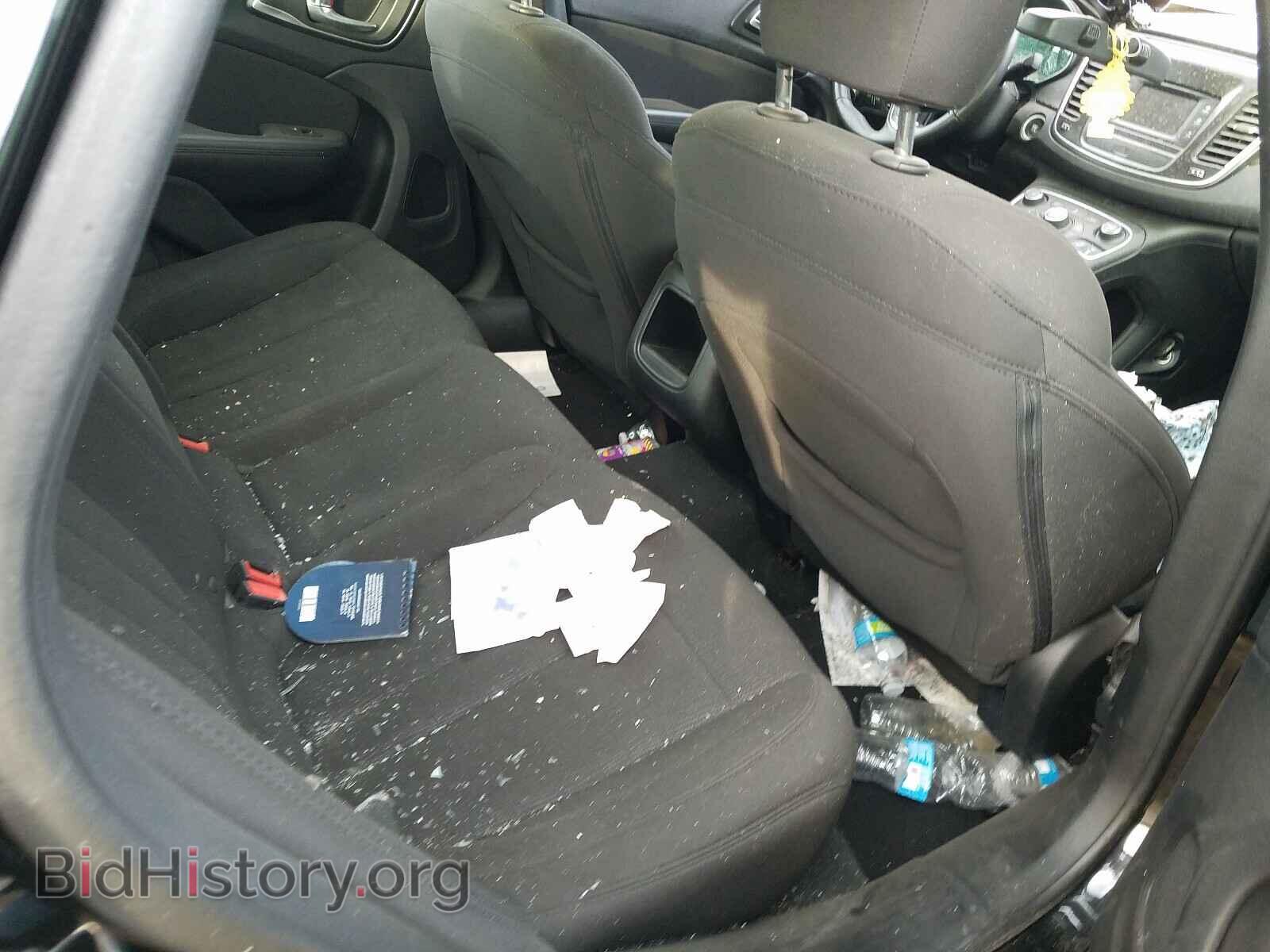 2015 CHRYSLER 200 - VIN: 1C3CCCAB5FN639898 - Фото 6