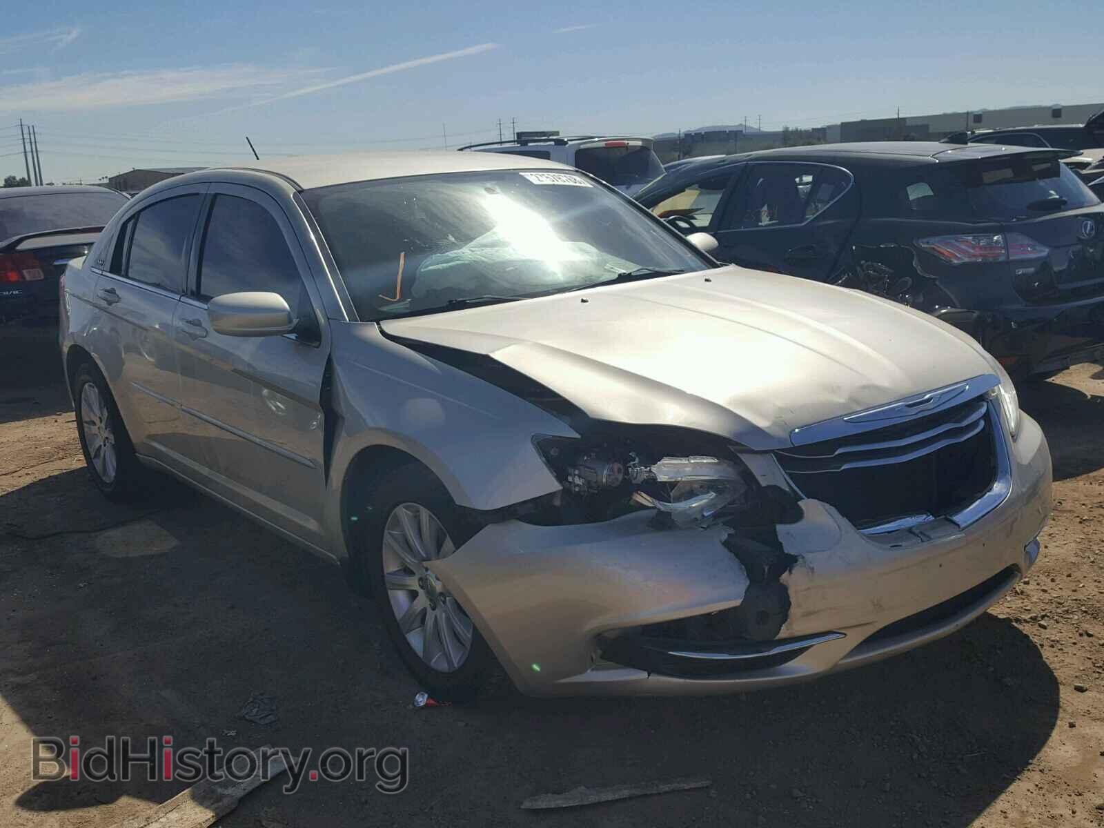 Фотография 1C3CCBBG0DN696396 - CHRYSLER 200 2013