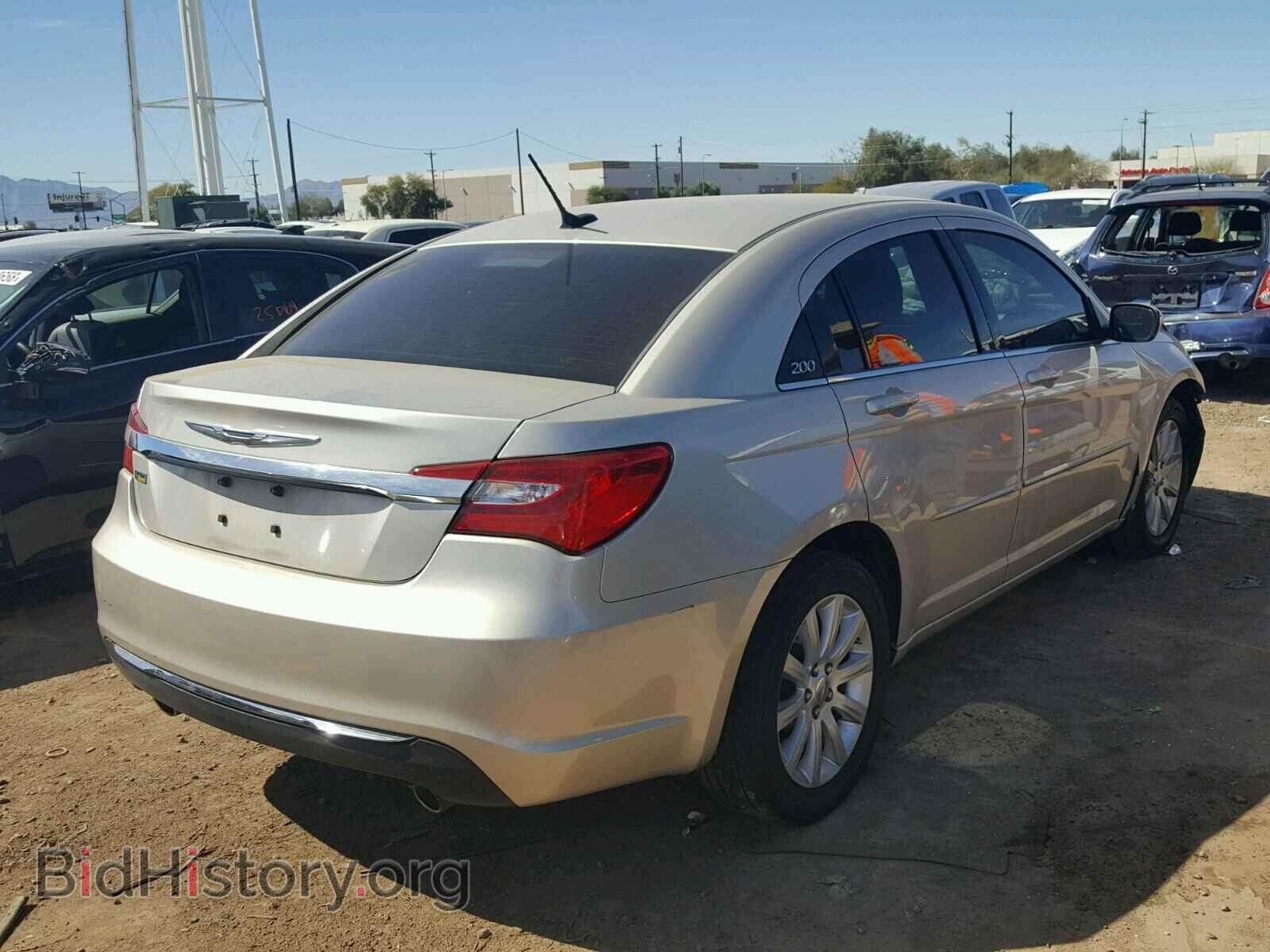 2013 CHRYSLER 200 - VIN: 1C3CCBBG0DN696396 - Фото 4