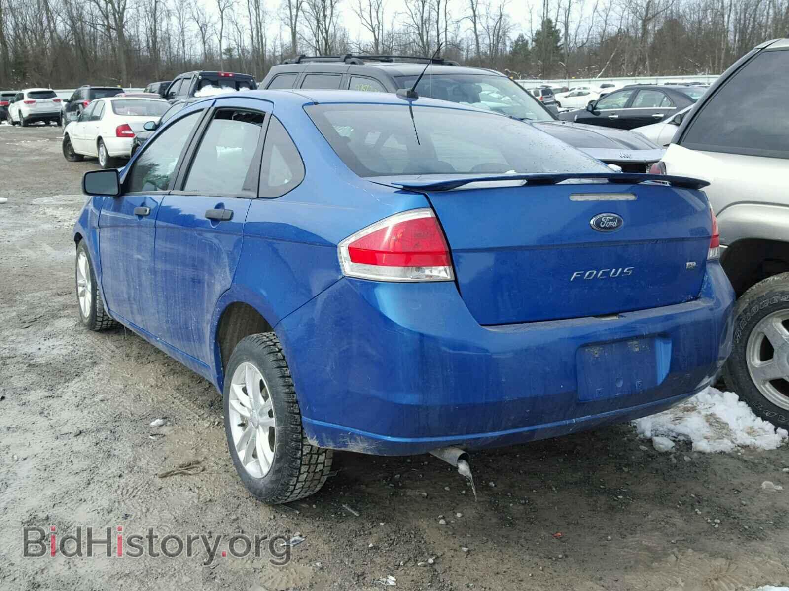 2010 FORD FOCUS - VIN: 1FAHP3FN8AW147111 - Photo 3