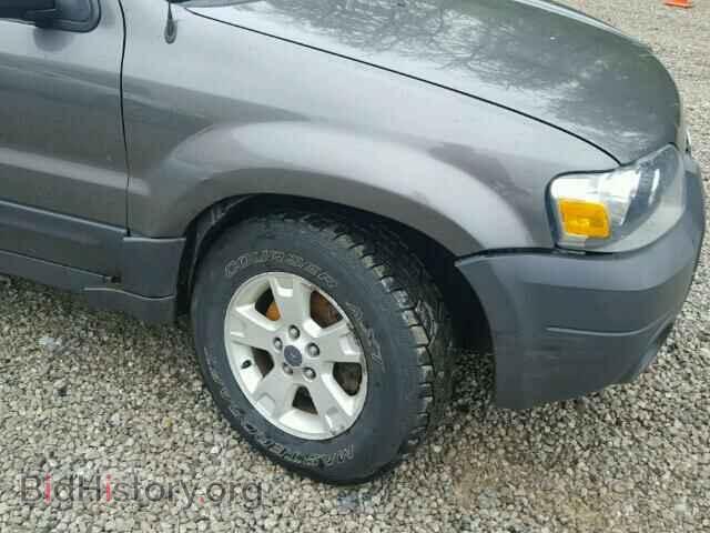 2005 FORD ESCAPE - VIN: 1FMCU93165DA09033 - Фото 9