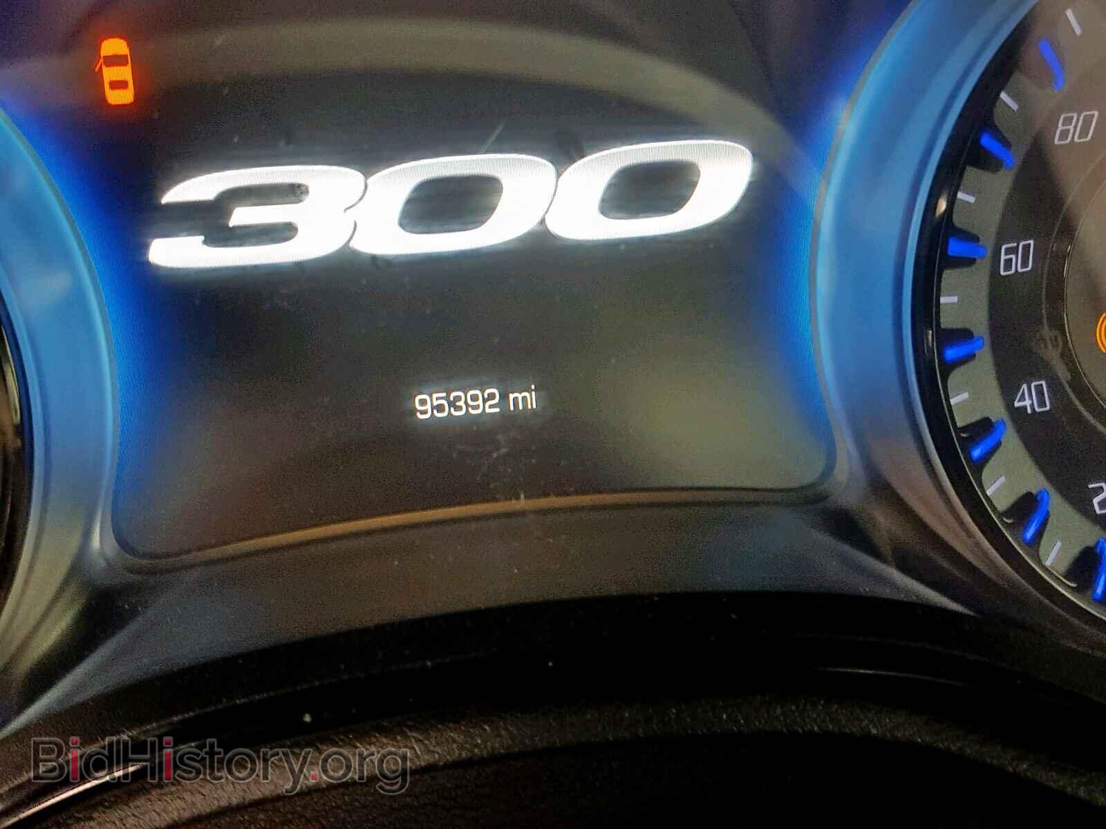 2015 CHRYSLER 300 - VIN: 2C3CCABT5FH803221 - Фото 8