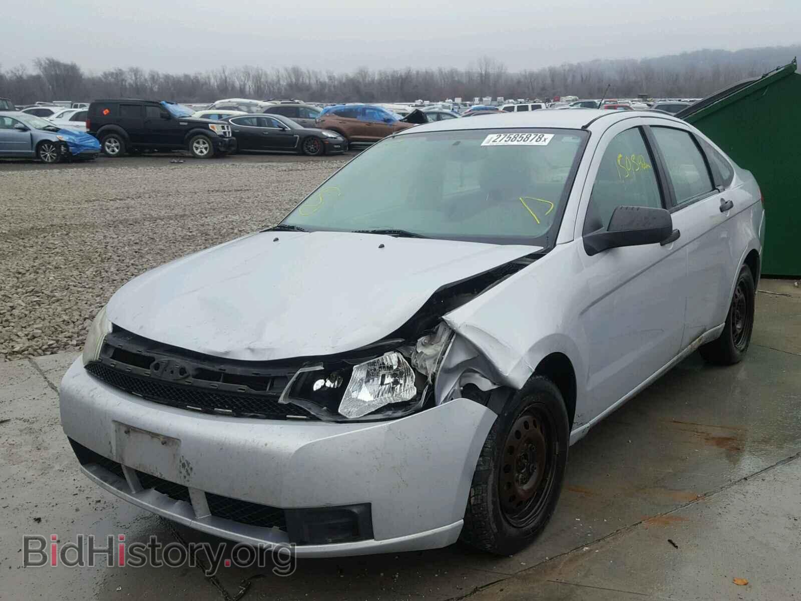 2008 FORD FOCUS - VIN: 1FAHP34N18W120197 - Фото 2