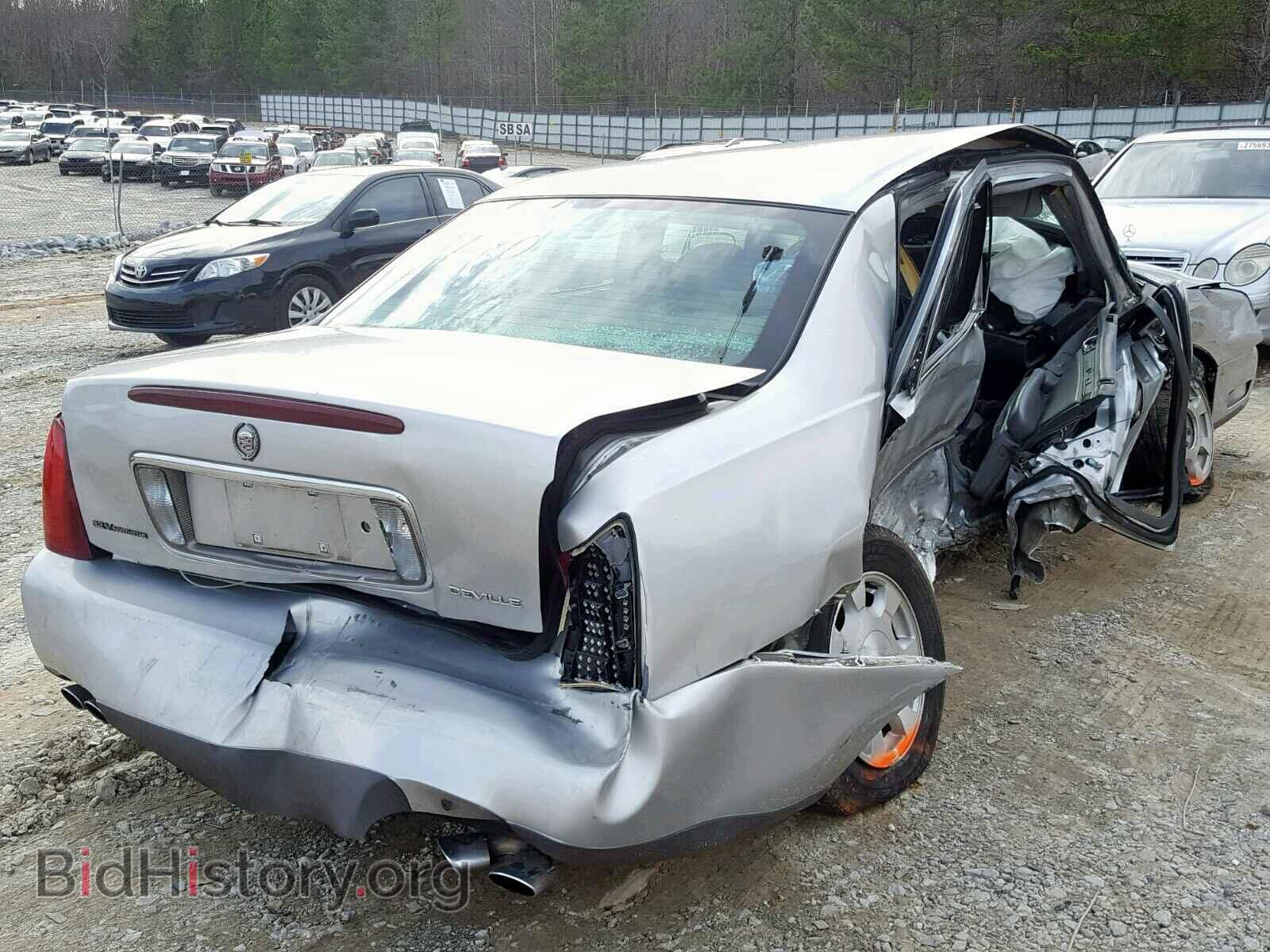 2001 CADILLAC DEVILLE - VIN: 1G6KD54Y41U244774 - Photo 4