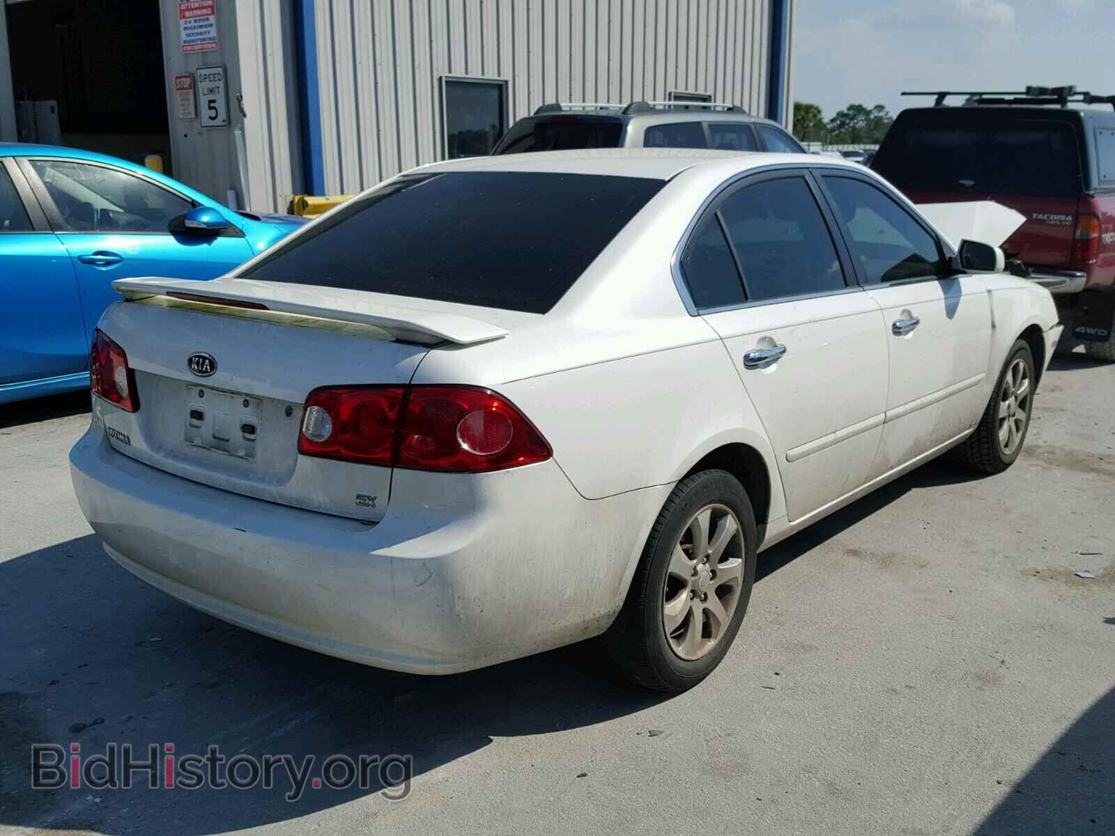 2008 KIA OPTIMA - VIN: KNAGE123685169626 - Фото 4