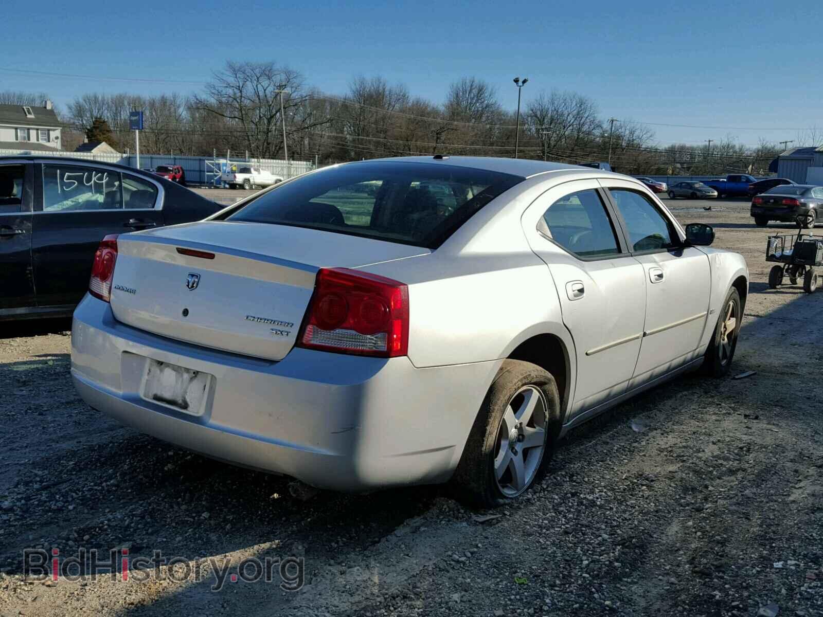 2010 DODGE CHARGER - VIN: 2B3CA3CV1AH207210 - Фото 4