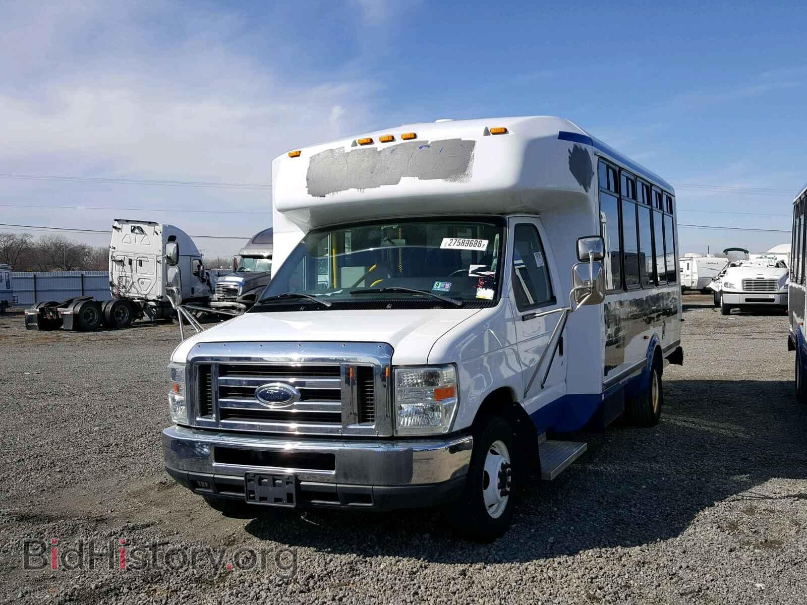 2010 FORD ECONOLINE - VIN: 1FDFE4FP7ADA41187 - Фото 2