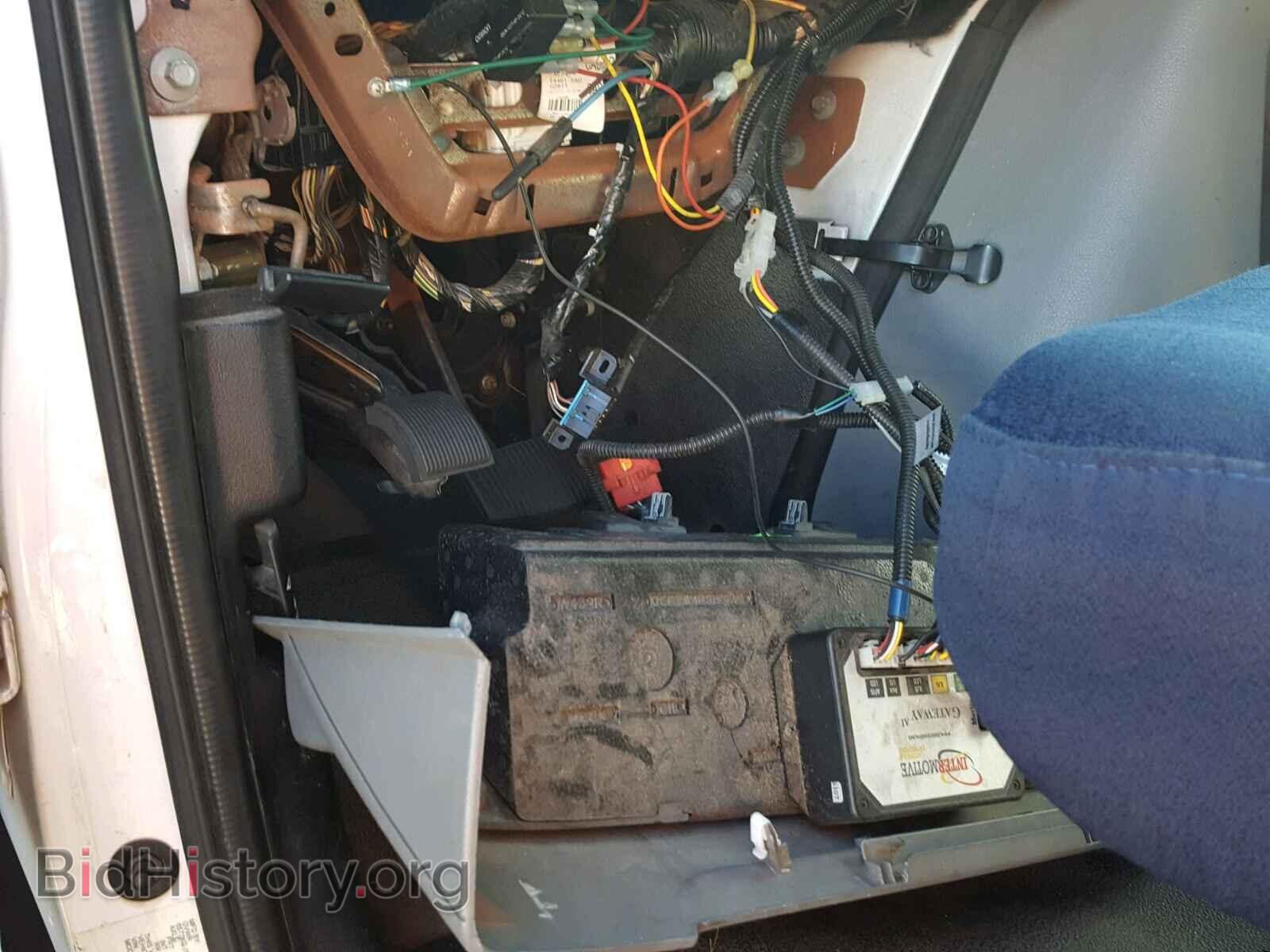2010 FORD ECONOLINE - VIN: 1FDFE4FP7ADA41187 - Фото 9