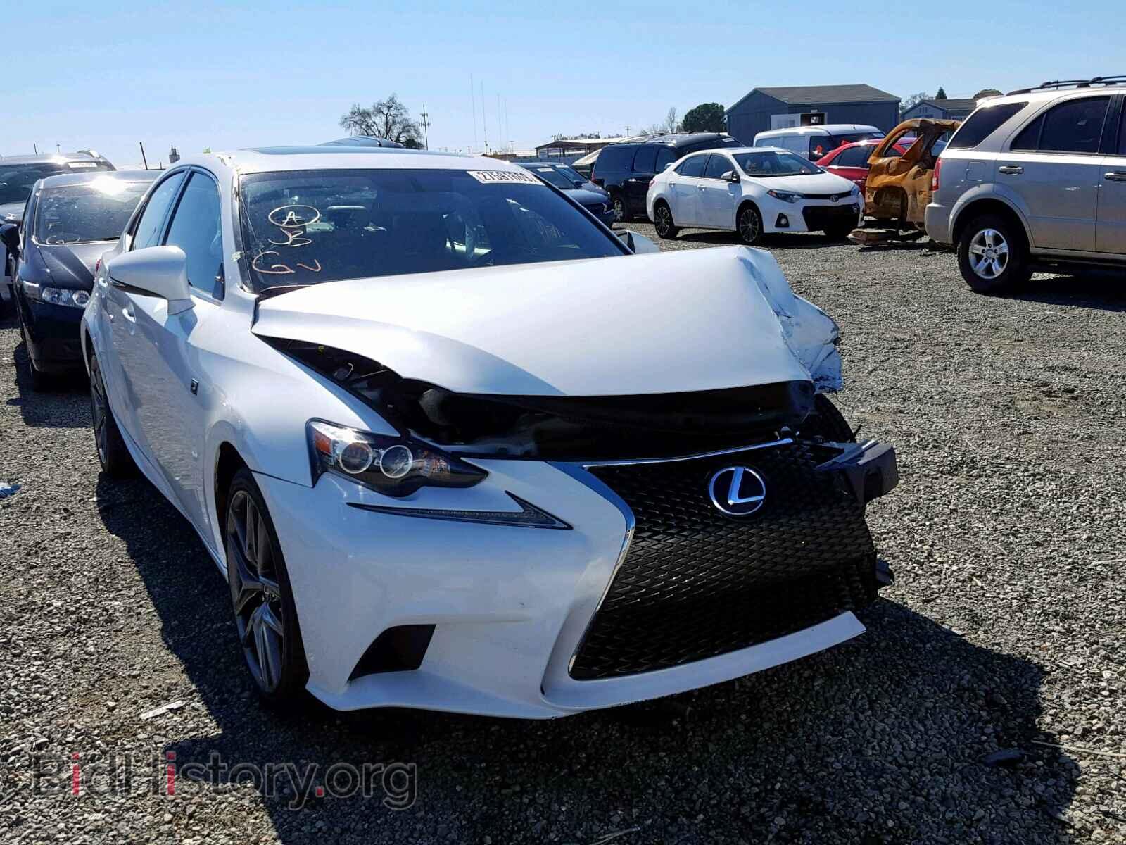 Photo JTHBE1D28E5010716 - LEXUS IS 2014