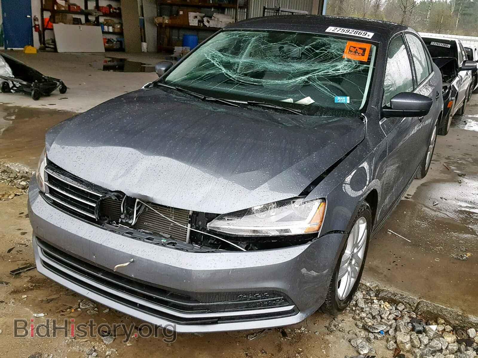 2017 VOLKSWAGEN JETTA - VIN: 3VW2B7AJ8HM315914 - Photo 2