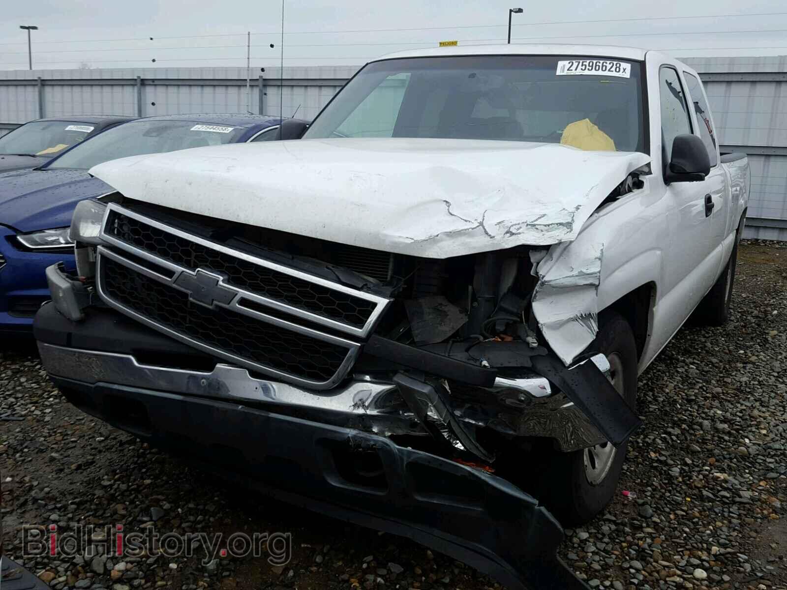 2006 CHEVROLET SILVERADO - VIN: 1GCEC19V16Z230815 - Photo 2