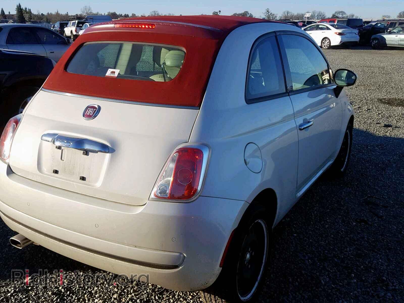 2013 FIAT 500 - VIN: 3C3CFFDR8DT698376 - Фото 4
