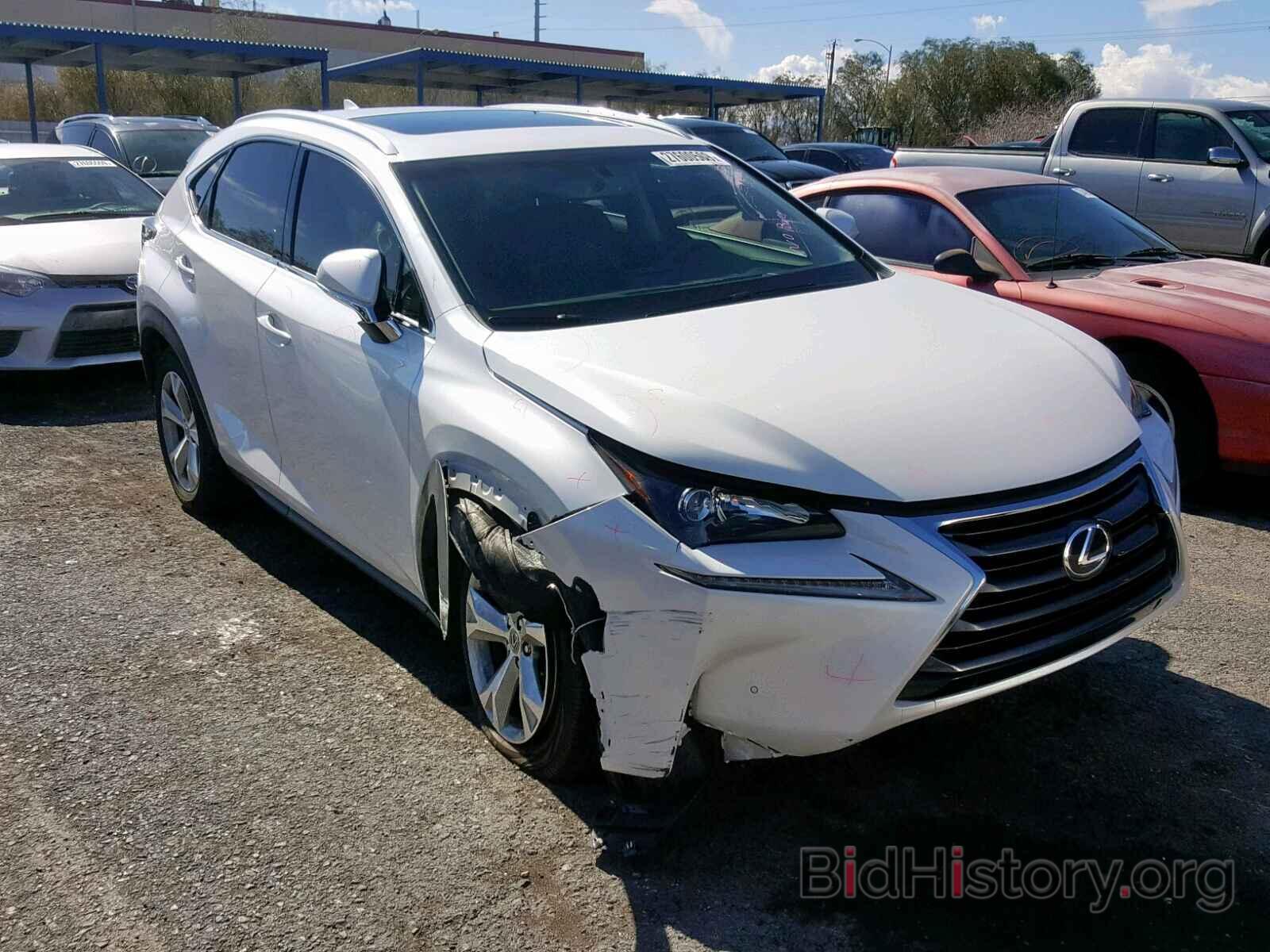 Photo JTJYARBZ4H2081050 - LEXUS NX 200T 2017