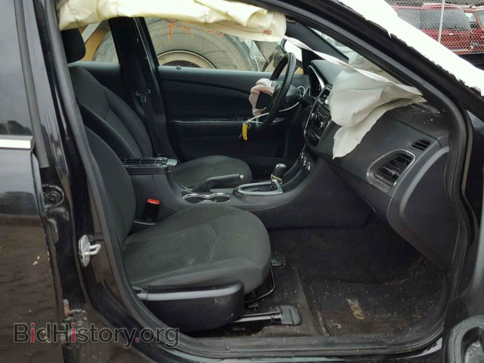 2012 CHRYSLER 200 - VIN: 1C3CCBAB5CN104267 - Фото 5