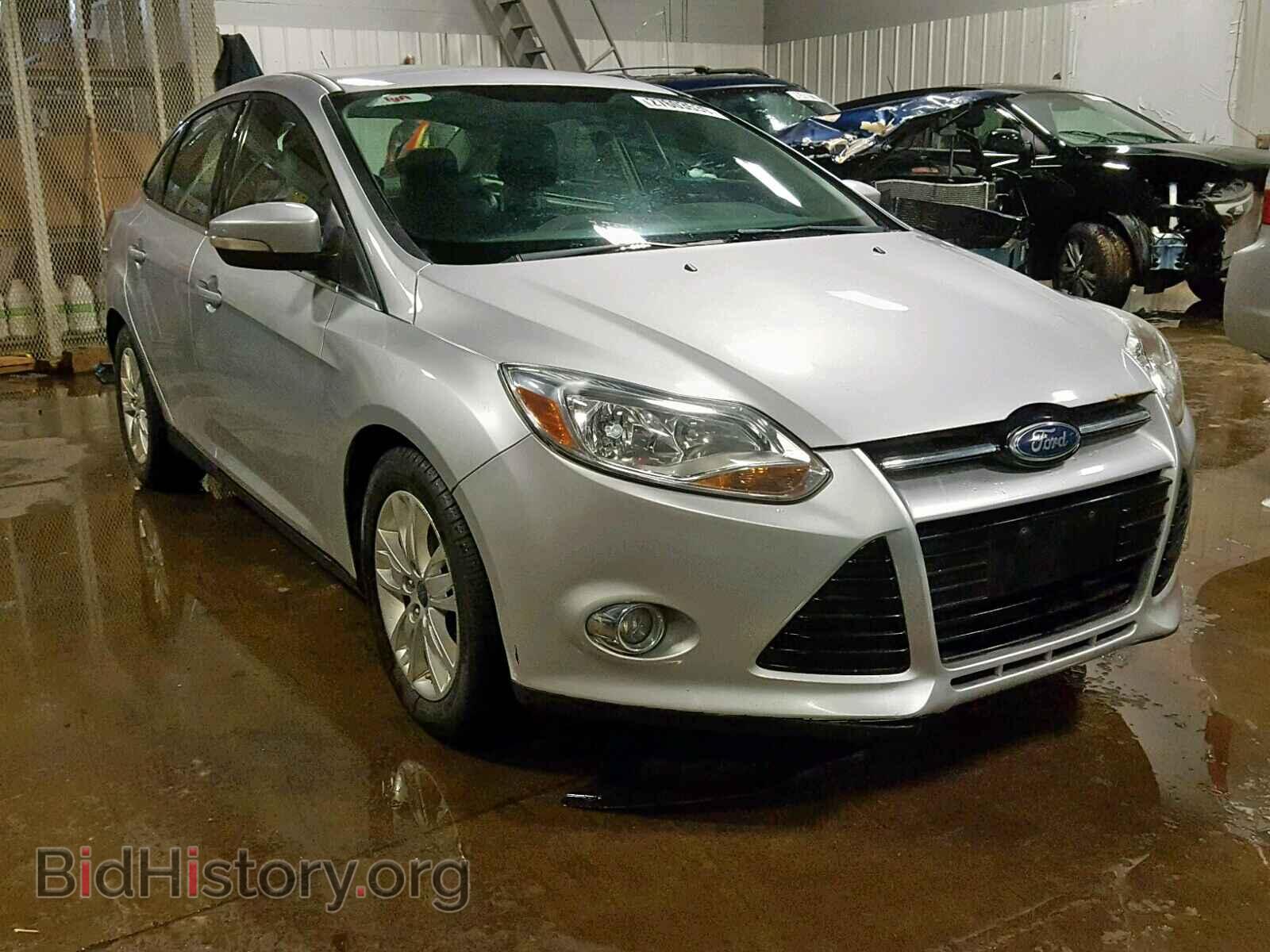 Photo  - FORD FOCUS 2012