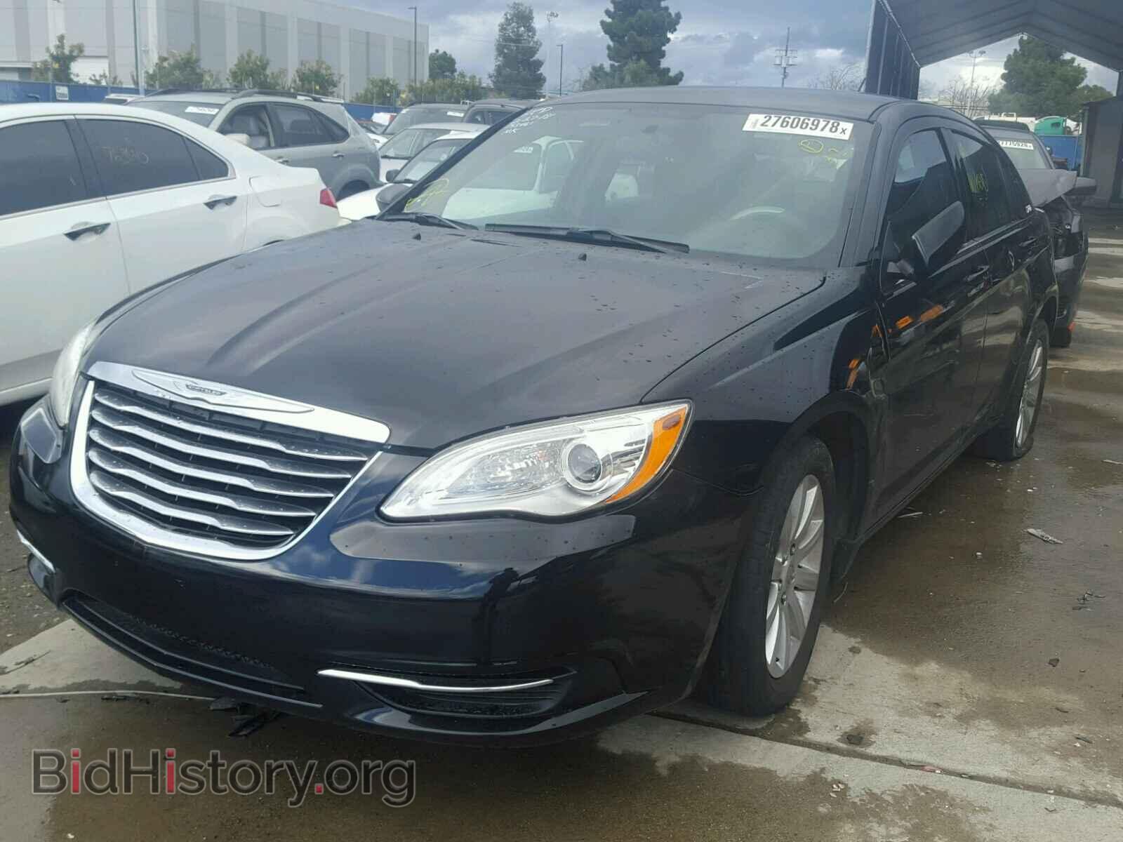2013 CHRYSLER 200 - VIN: 1C3CCBBG3DN678183 - Фото 2