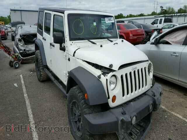 Photo 1J4GA39128L616800 - JEEP WRANGLER 2008
