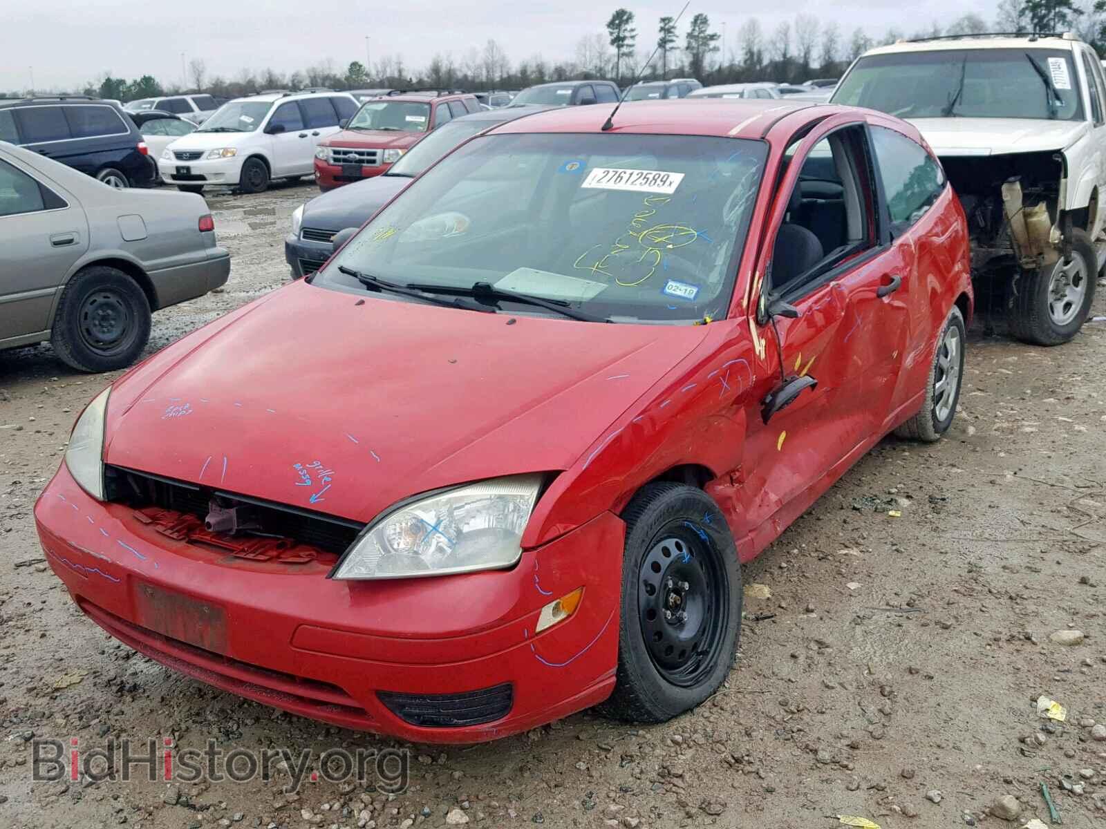 2005 FORD FOCUS - VIN: 3FAFP31N35R145614 - Фото 2
