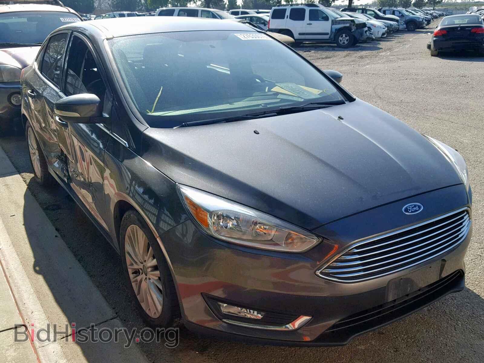 Photo  - FORD FOCUS 2015