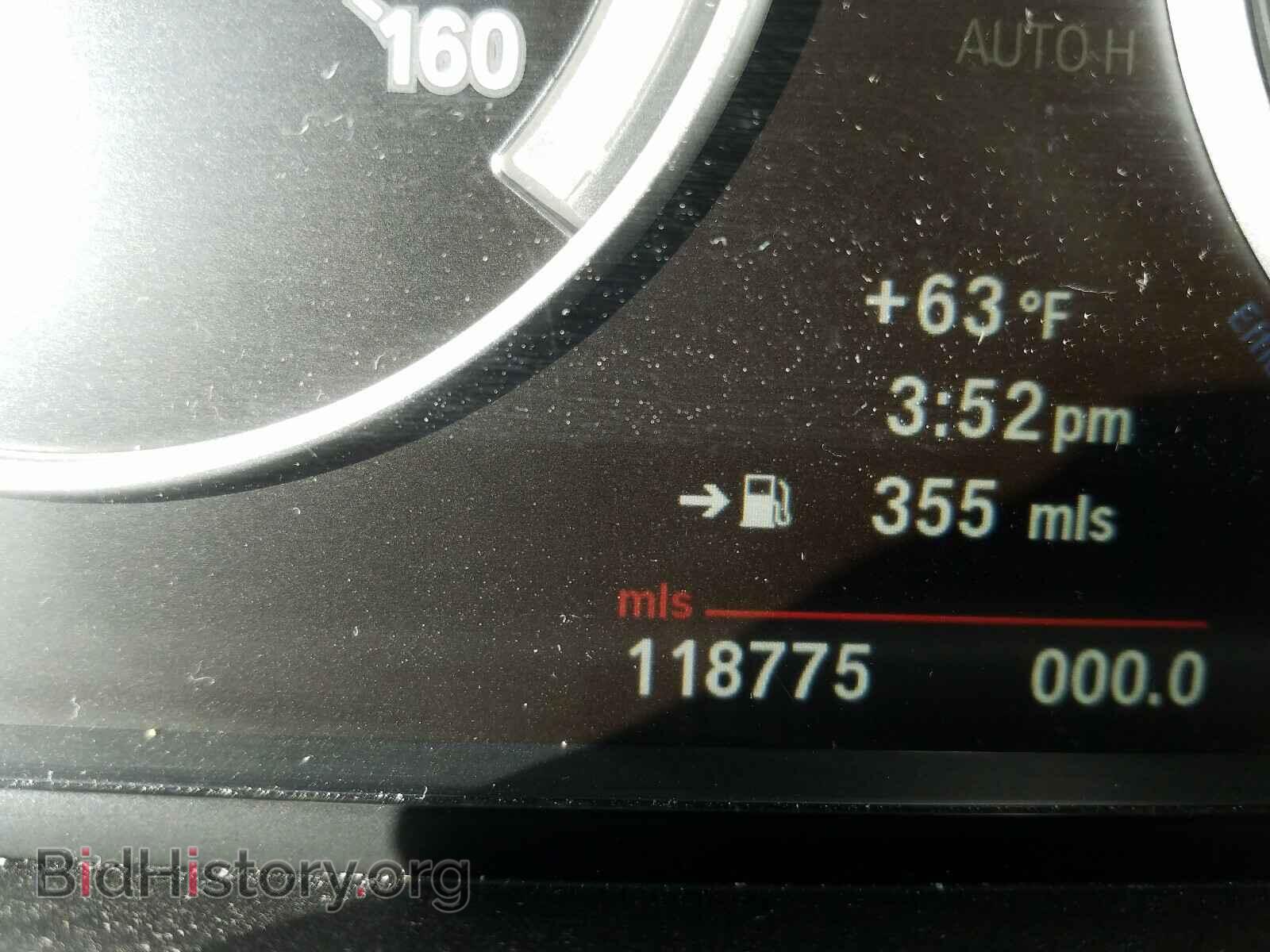 2012 BMW 5 SERIES - VIN: WBAXG5C53CDX04556 - Фото 2