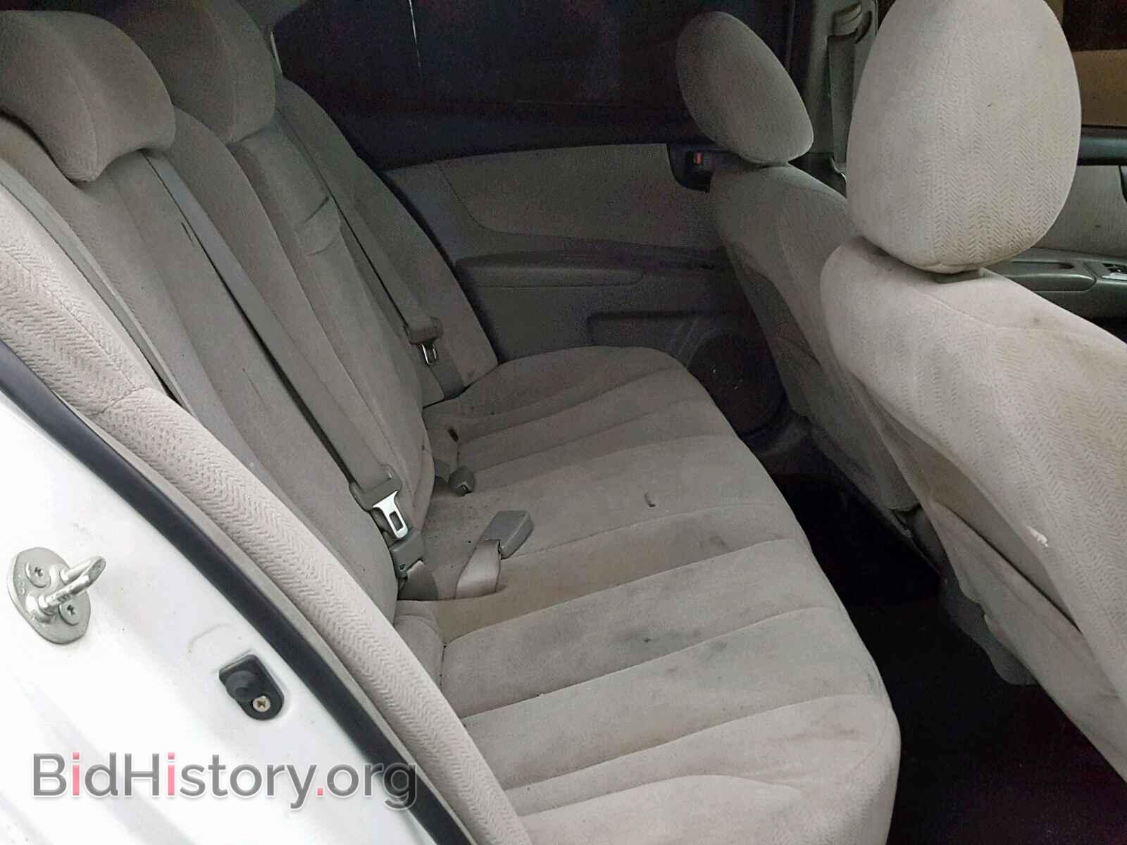2008 KIA OPTIMA - VIN: KNAGE123985207057 - Фото 6