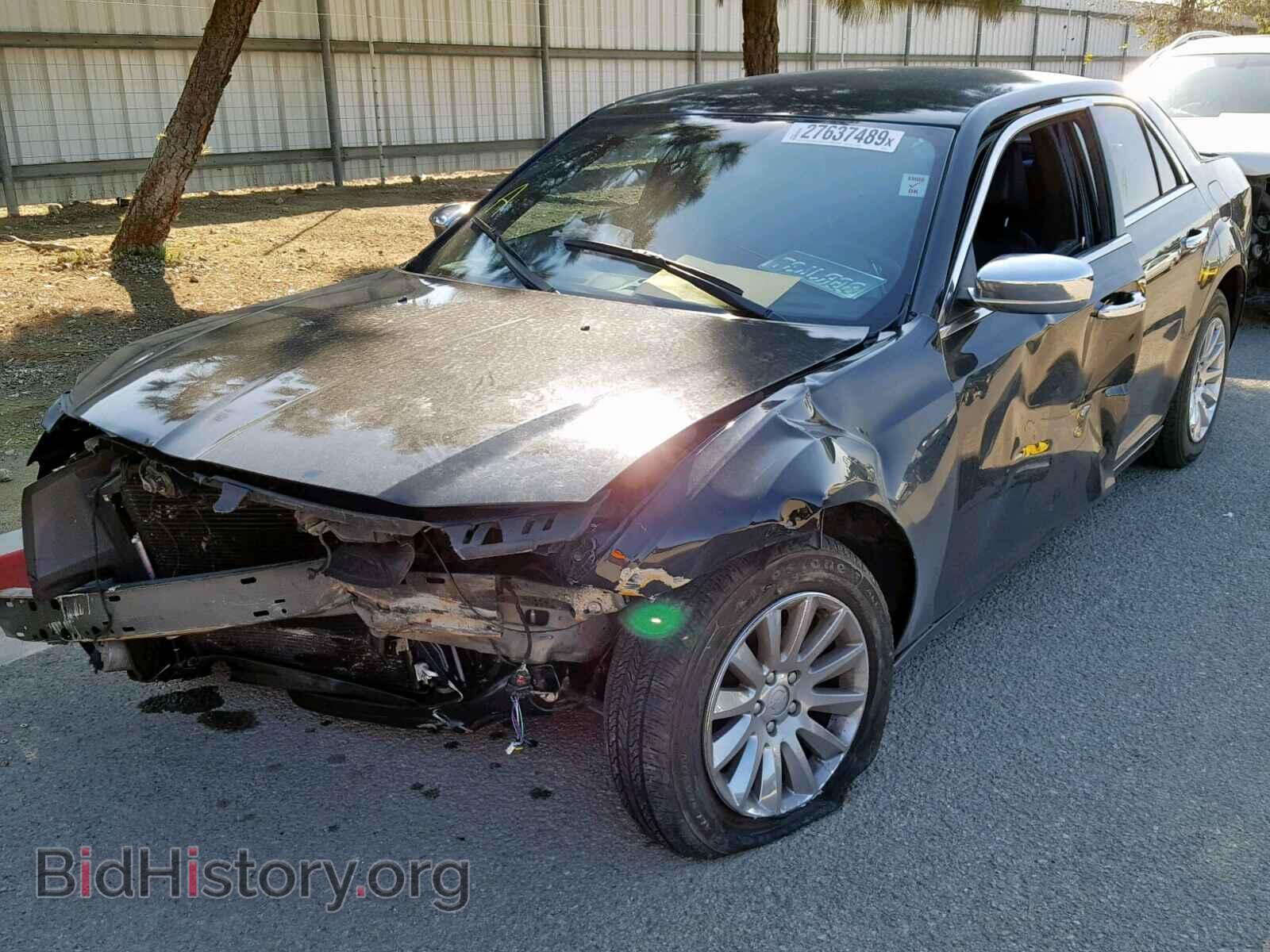 2013 CHRYSLER 300 - VIN: 2C3CCAAG6DH561248 - Фото 2
