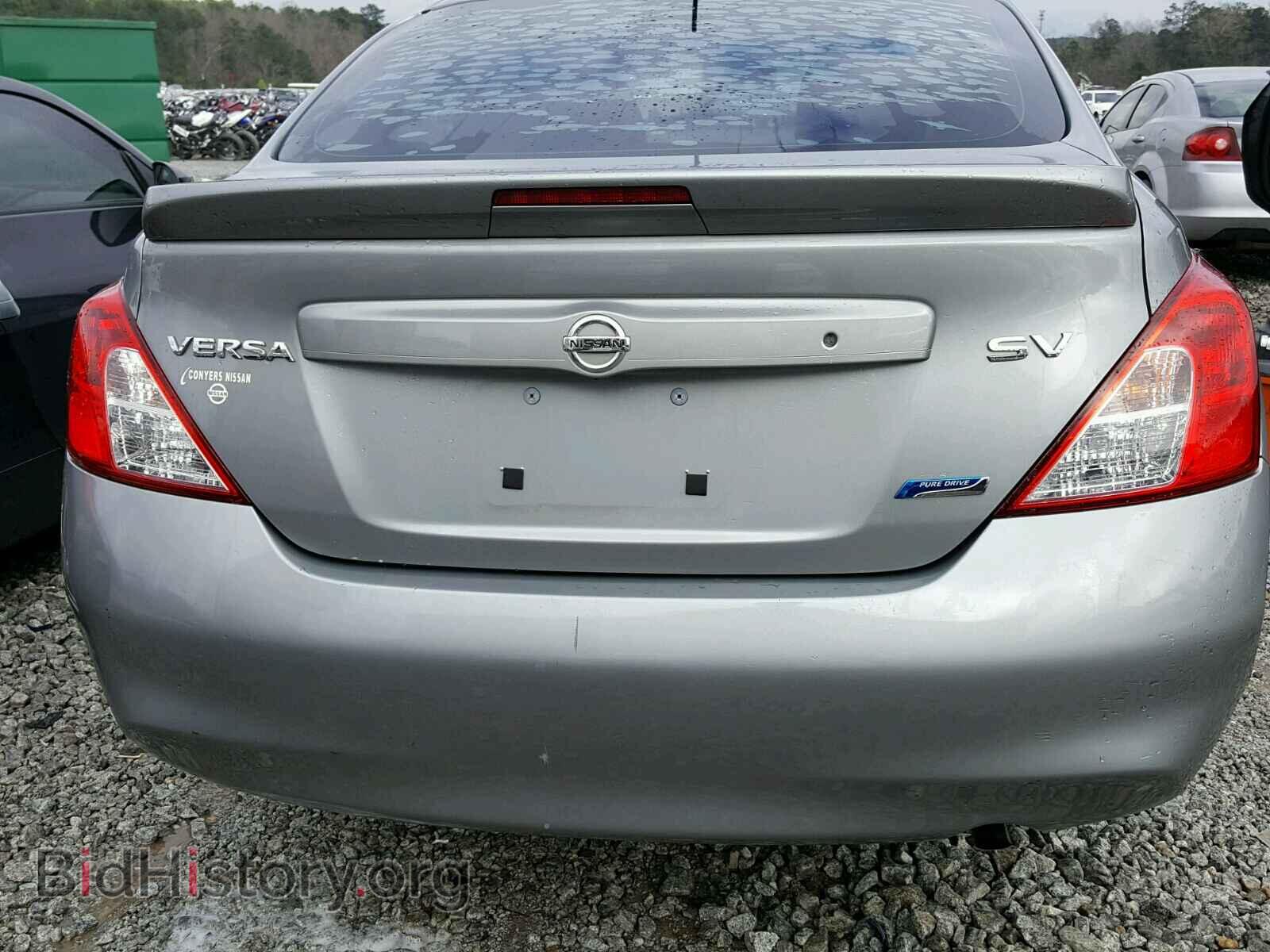 2013 NISSAN VERSA - VIN: 3N1CN7AP1DL829366 - Фото 9