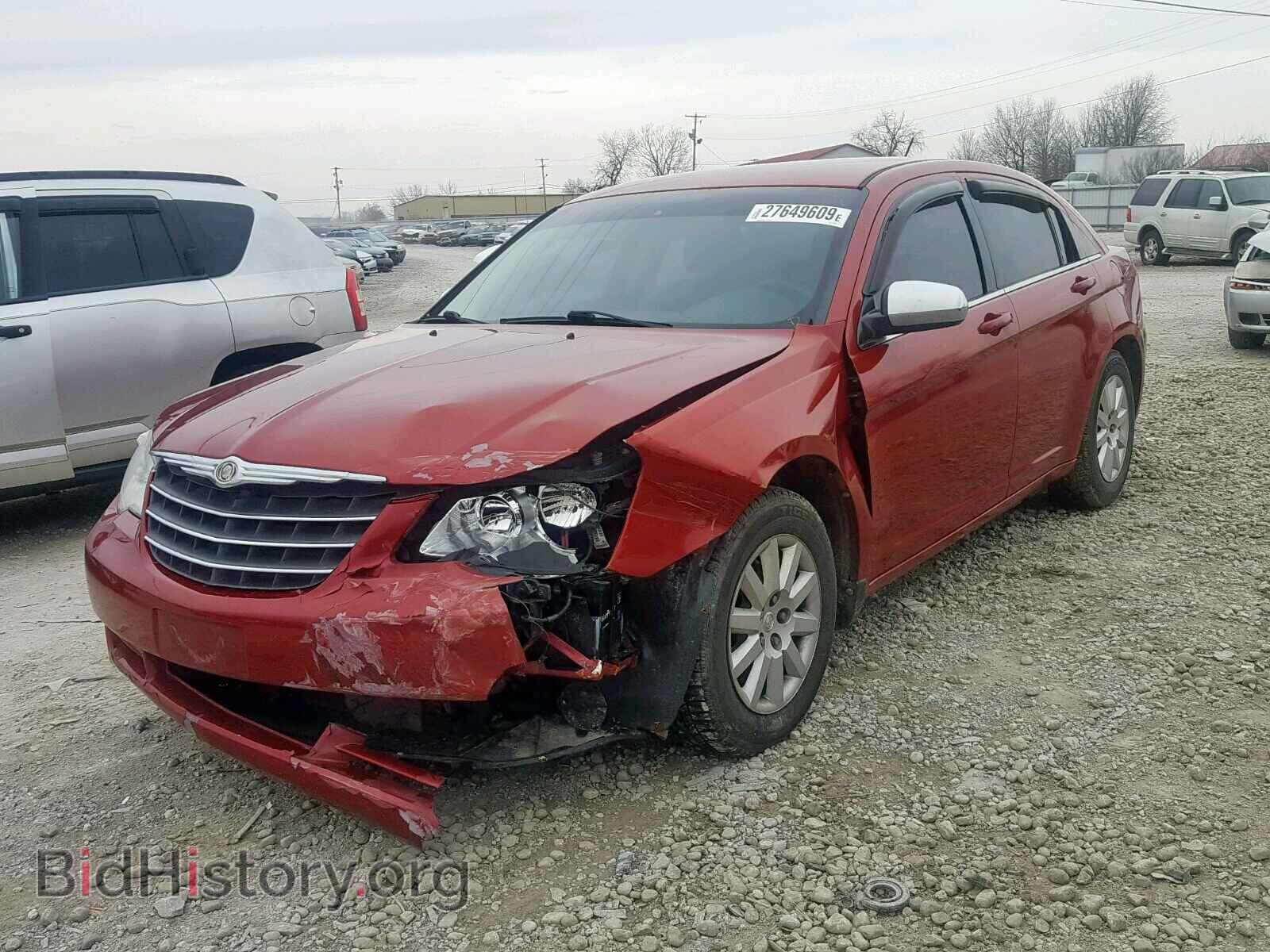 2010 CHRYSLER SEBRING - VIN: 1C3CC4FB1AN212936 - Фото 2