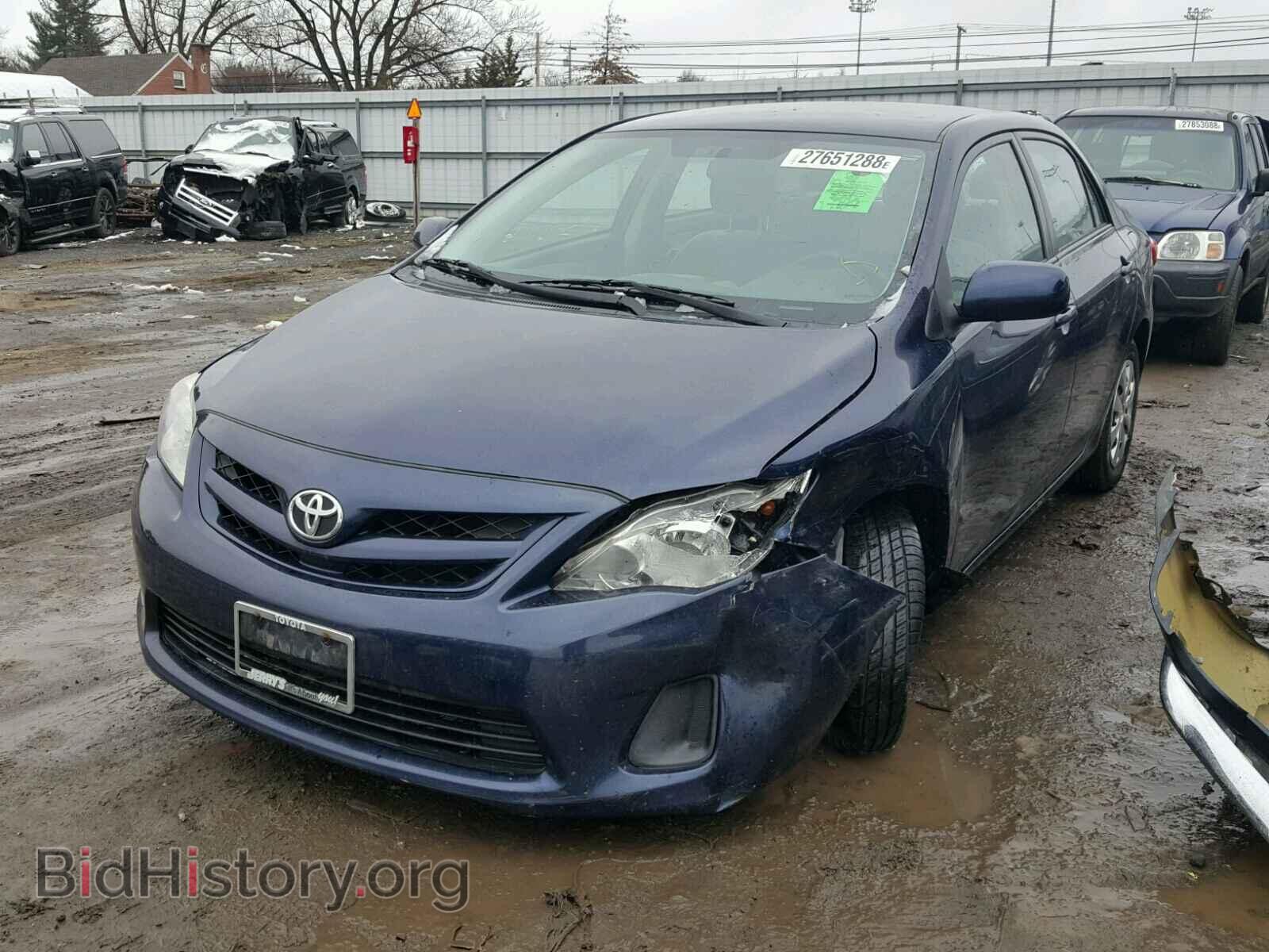 2011 TOYOTA COROLLA BA - VIN: 2T1BU4EE4BC666778 - Фото 2