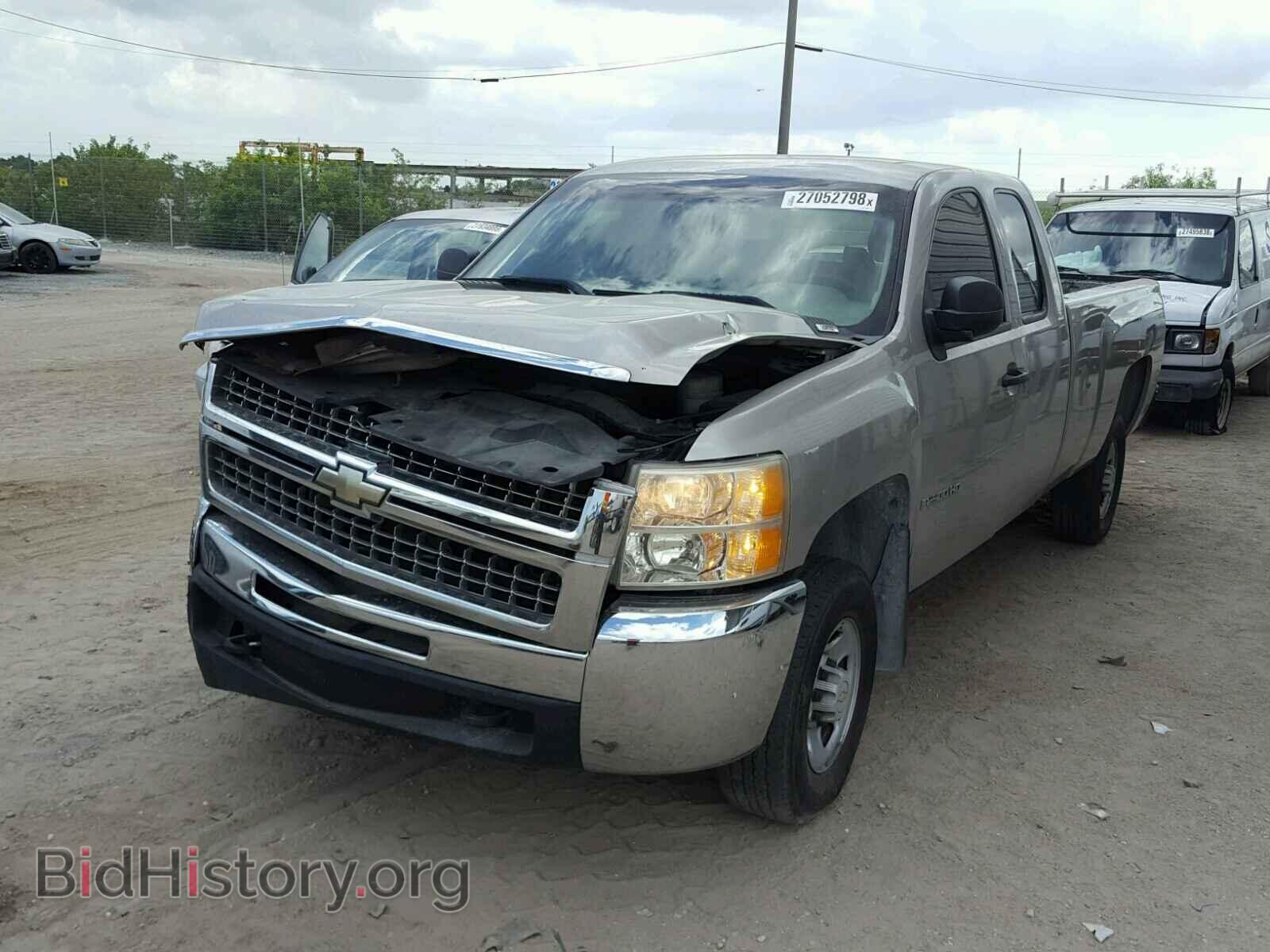 2007 CHEVROLET SILVERADO - VIN: 1GCHK29KX7E587673 - Photo 2