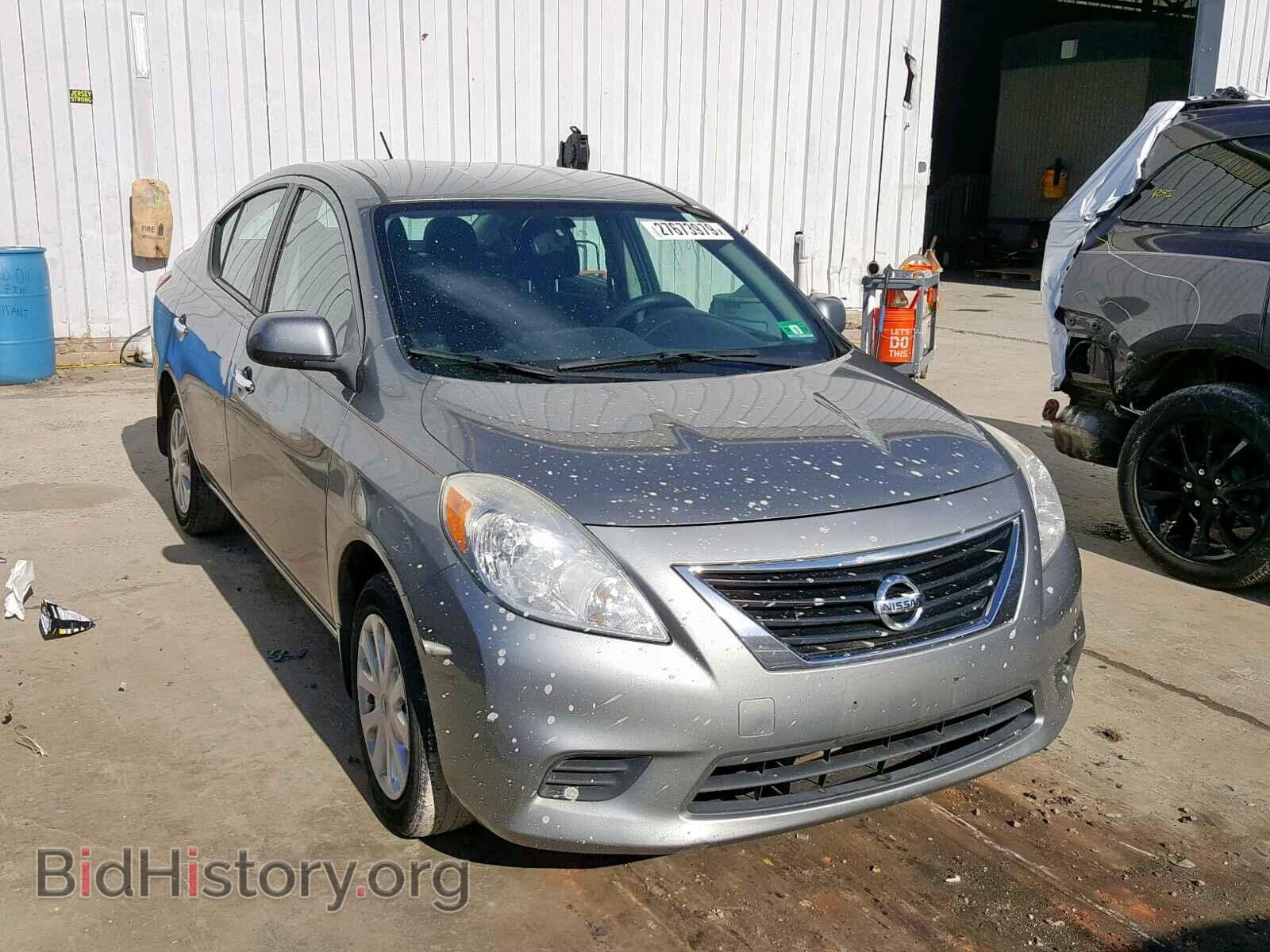 Фотография  - NISSAN VERSA 2012