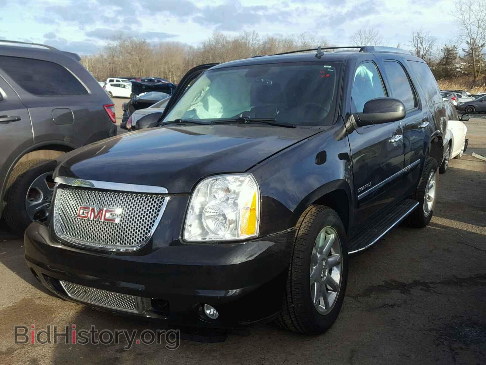 2013 GMC YUKON - VIN: 1GKS2EEF2DR275565 - Фото 2
