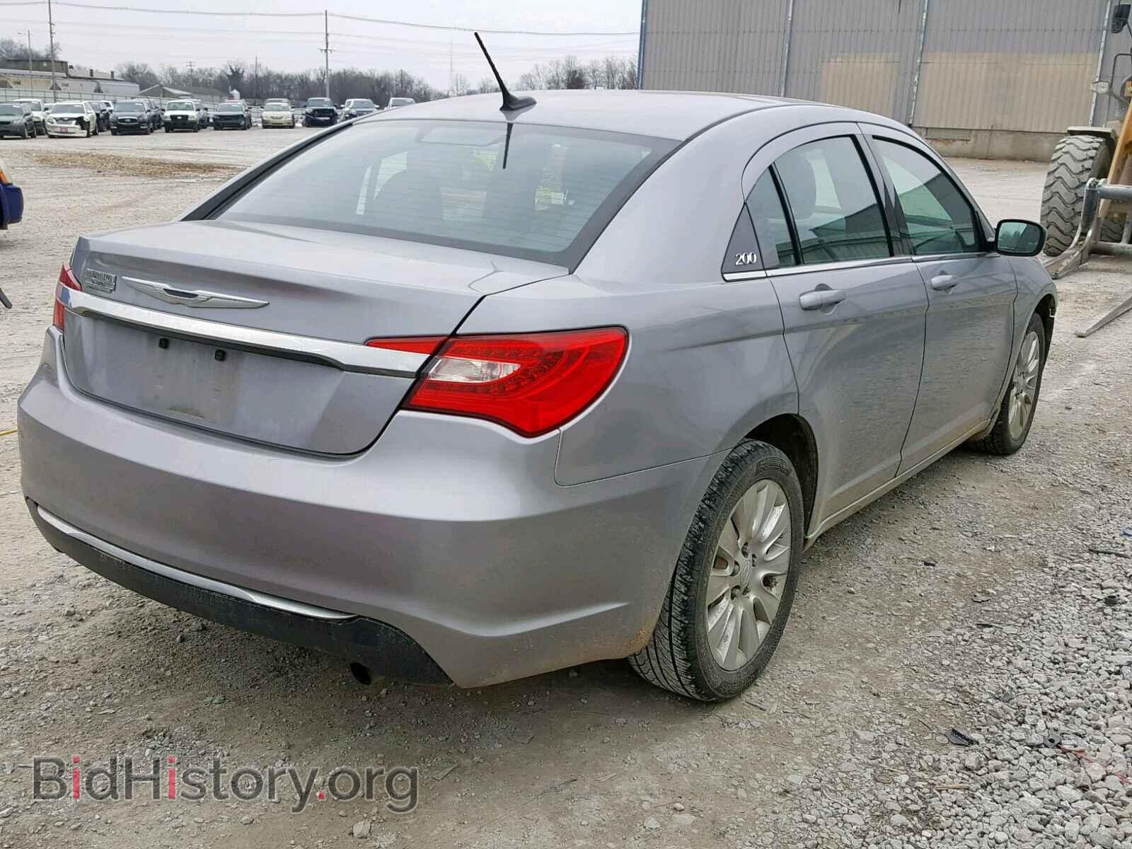 2014 CHRYSLER 200 - VIN: 1C3CCBAB3EN124150 - Фото 4