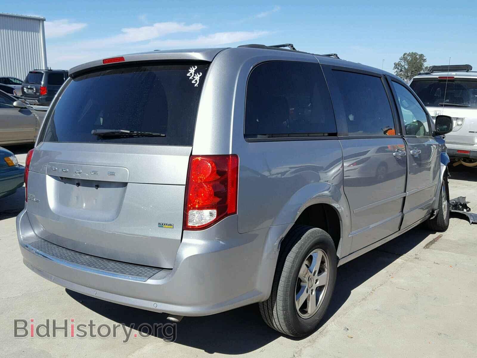 2013 DODGE CARAVAN - VIN: 2C4RDGCG5DR655179 - Фото 4